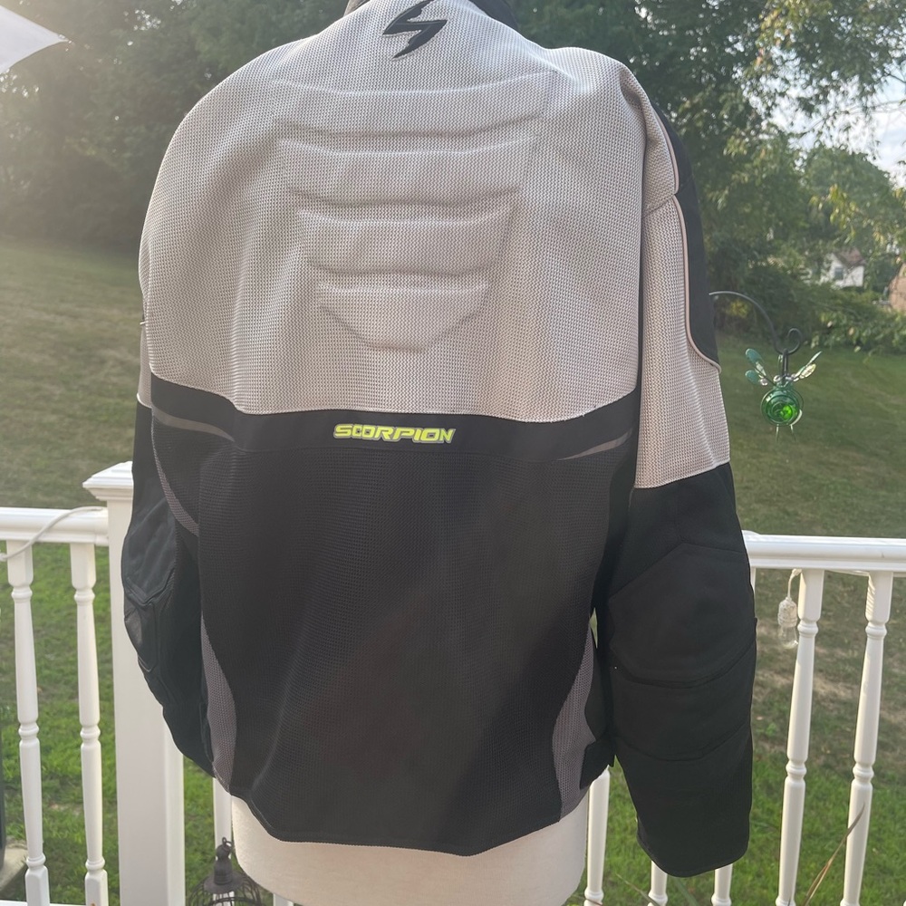 Scorpion Motorcycle Jacket - Picture 4 of 14